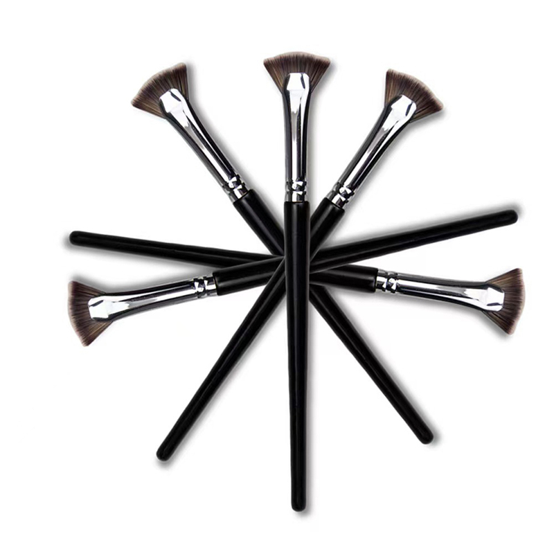 ~1PC Waaiervormige Wimperborst - Beauty No Makeup recensie en prijs